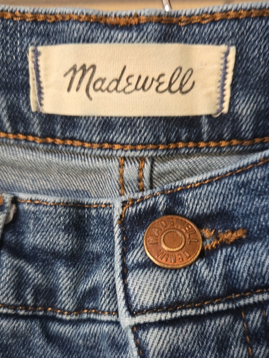 Madewell Denim - Madewell Mid-rise Kick Out Jeans 27